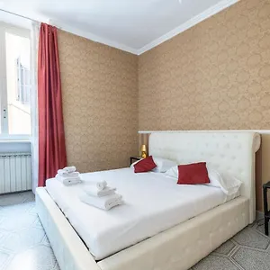 https://piazza-di-spagna-5-stelle-parlamento-room.it-romehotels.com