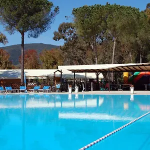 https://camping-lacona.it-tuscanyhotel.com